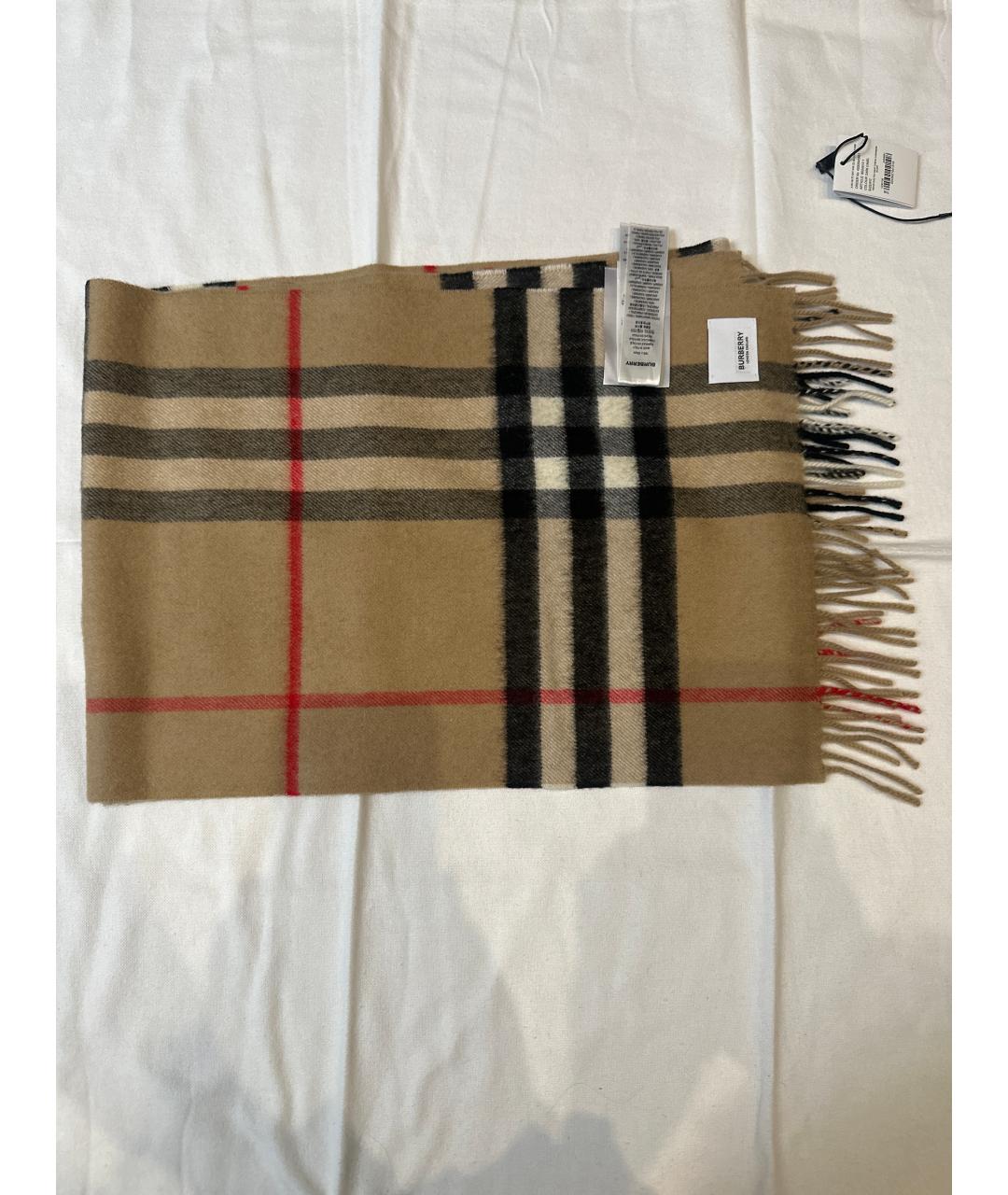 BURBERRY Бежевый кашемировый шарф, фото 10