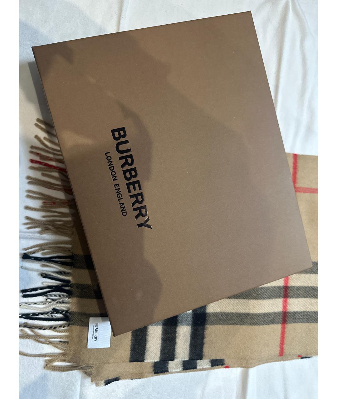BURBERRY Бежевый кашемировый шарф, фото 4