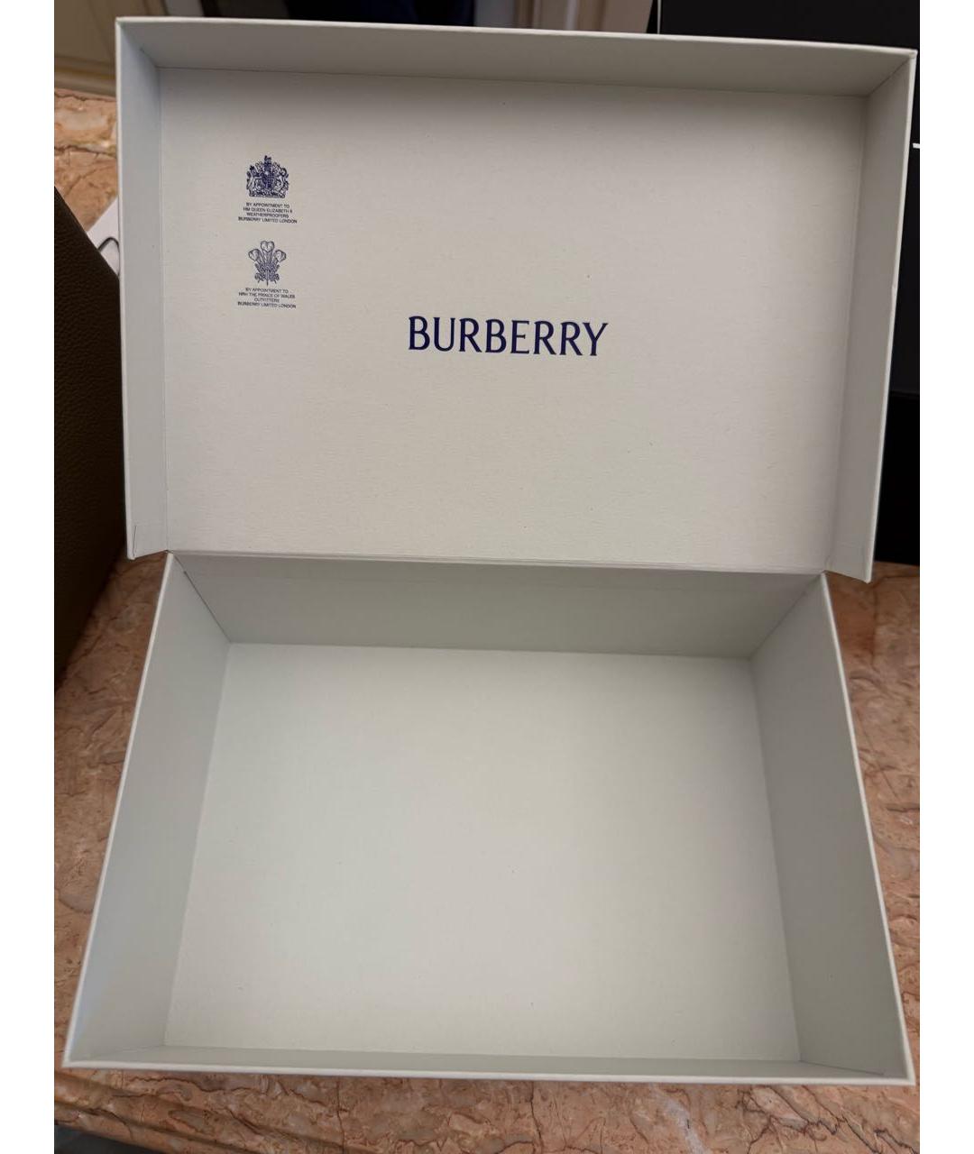 BURBERRY Бежевая кожаная сумка через плечо, фото 6