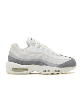 NIKE Кроссовки