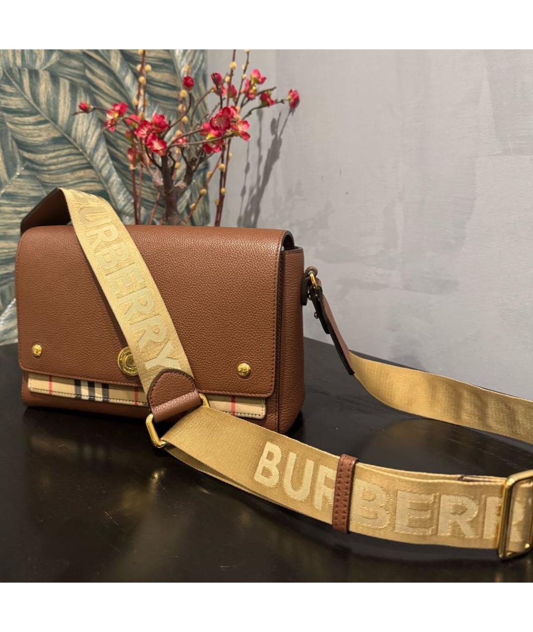 BURBERRY Бежевая кожаная сумка через плечо, фото 2