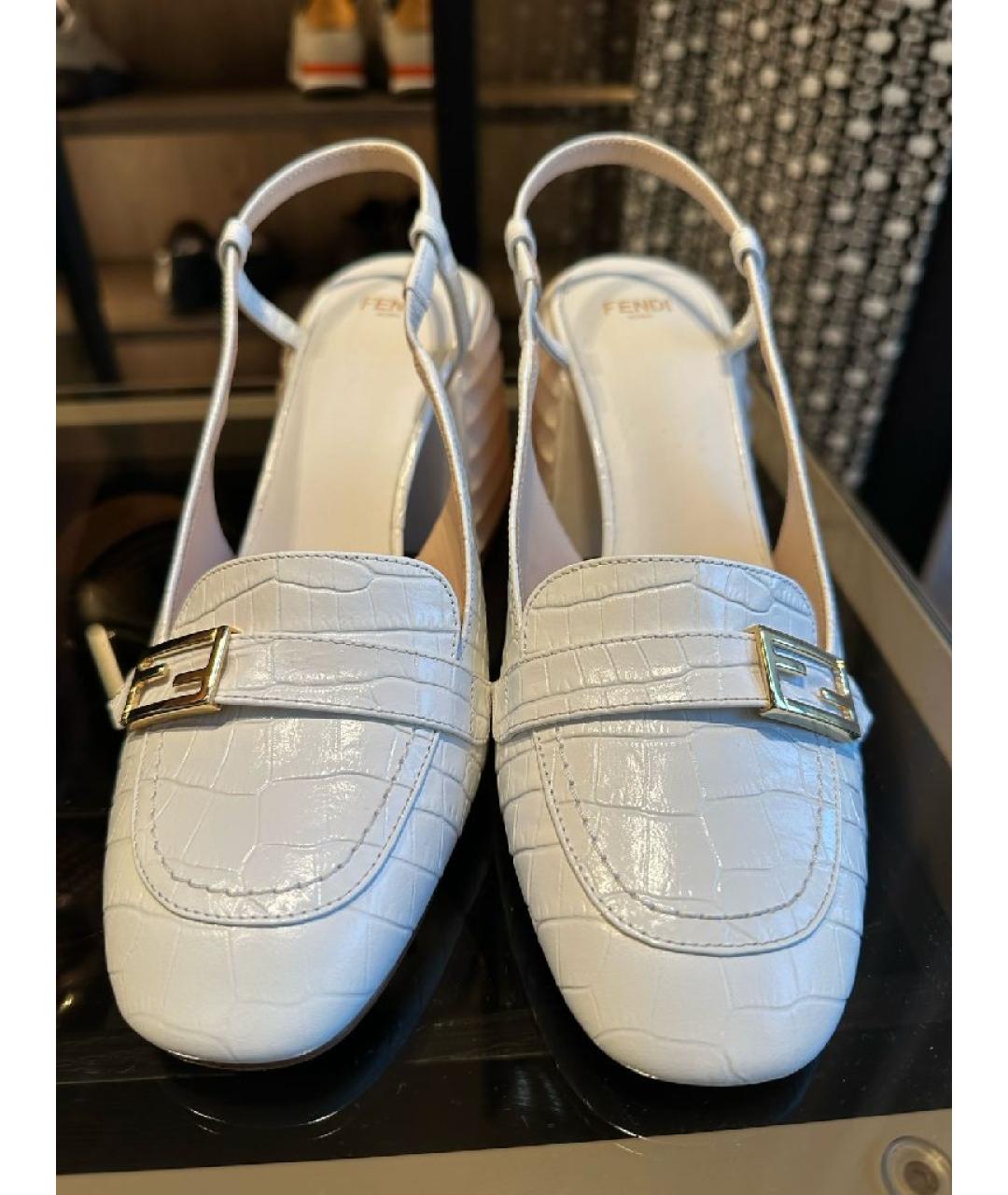 FENDI Белые кожаные туфли, фото 2