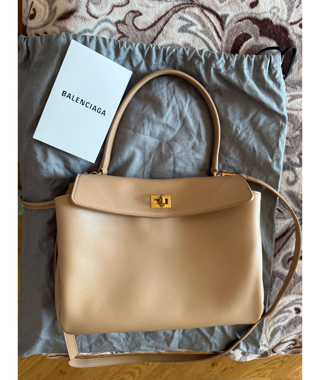 BALENCIAGA Бежевая кожаная сумка через плечо, фото 2