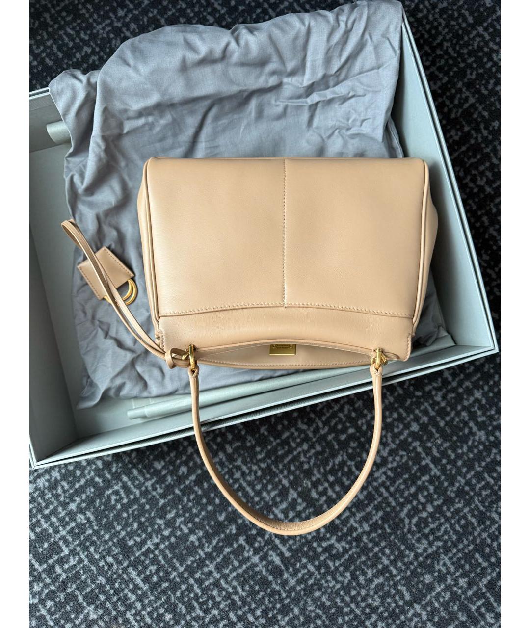 BALENCIAGA Бежевая кожаная сумка через плечо, фото 8