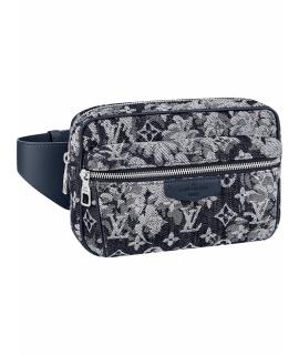 LOUIS VUITTON Сумка на плечо