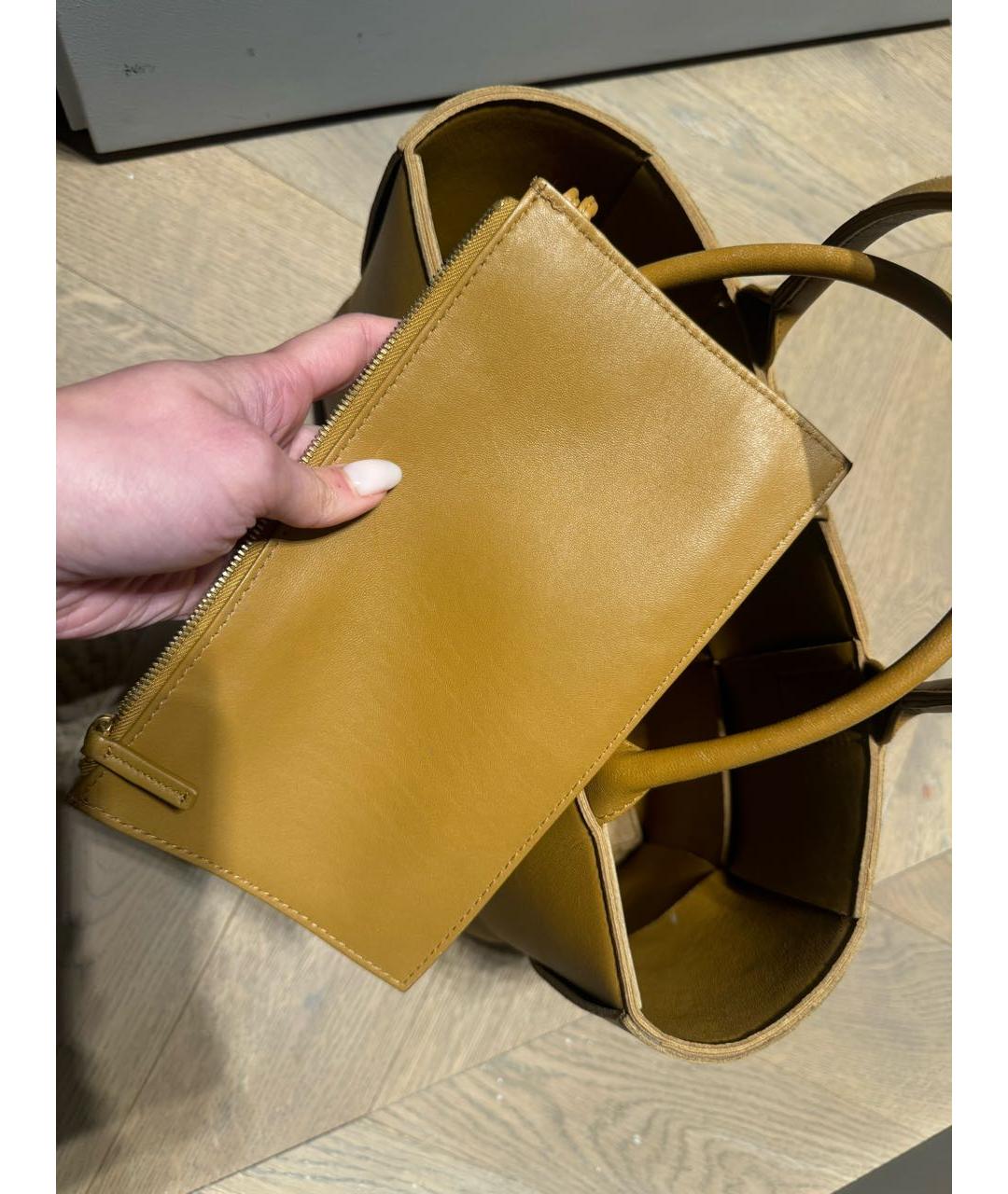 BOTTEGA VENETA Коричневая кожаная сумка тоут, фото 6