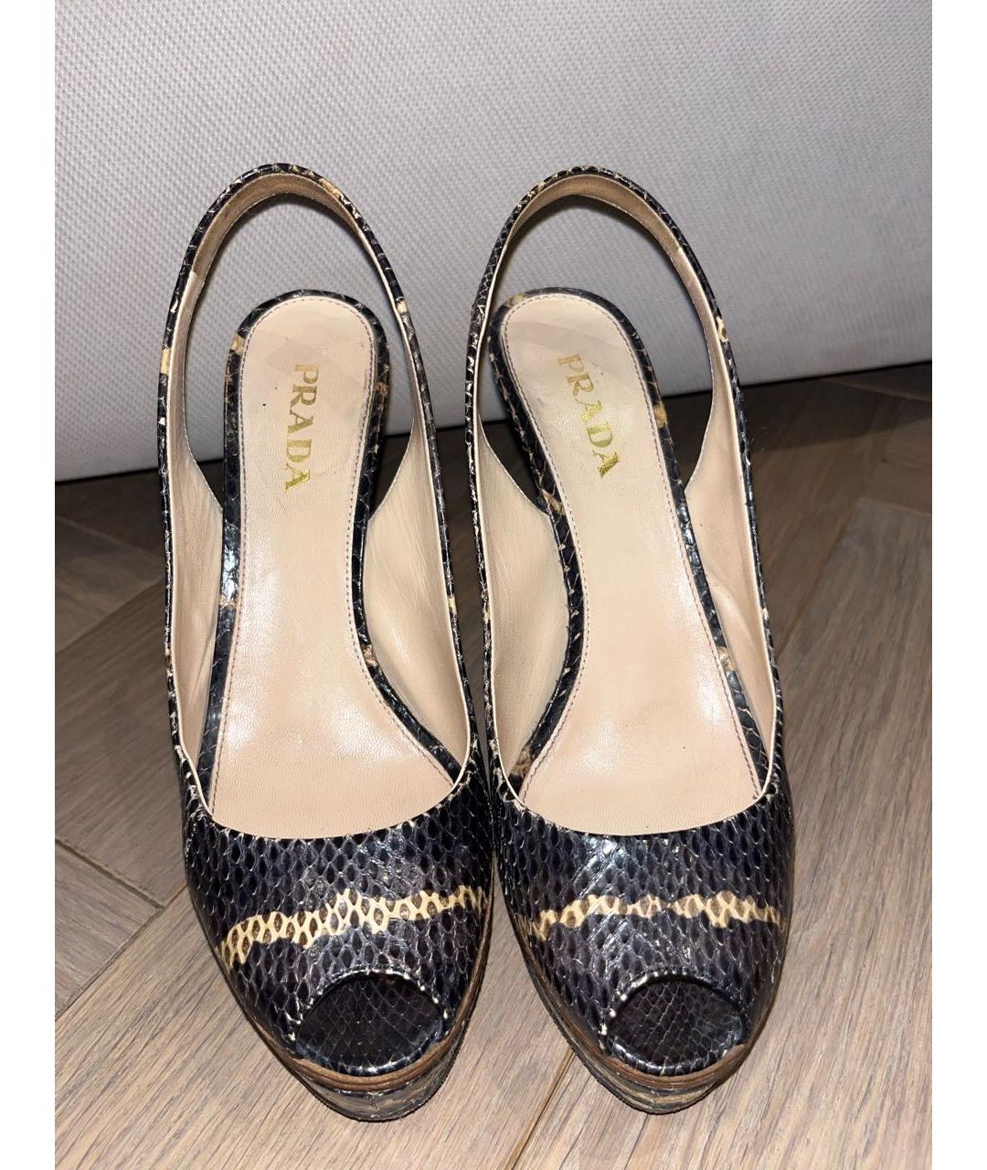 PRADA Черные туфли из экзотической кожи, фото 2