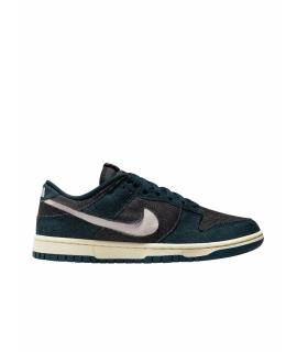 NIKE Кроссовки