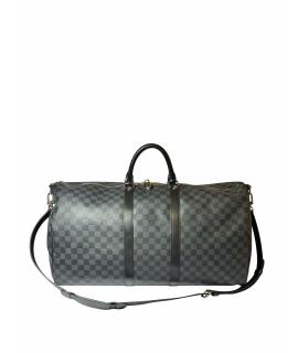 LOUIS VUITTON Дорожная и спортивная сумка