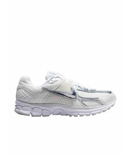 NIKE Кроссовки