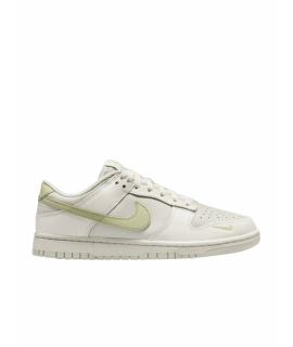 NIKE Кроссовки
