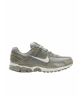 NIKE Кроссовки