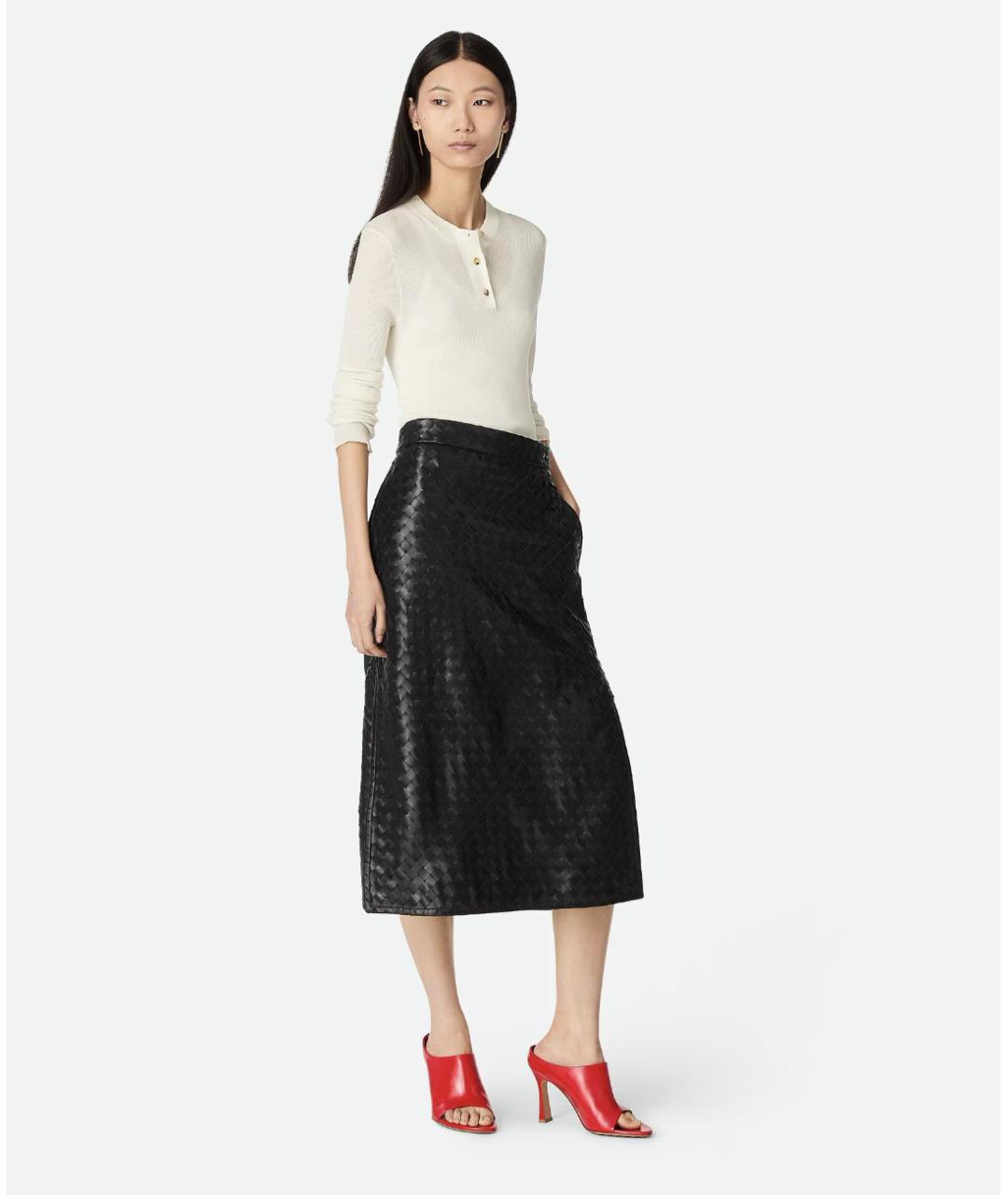 BOTTEGA VENETA Черная кожаная юбка миди, фото 2