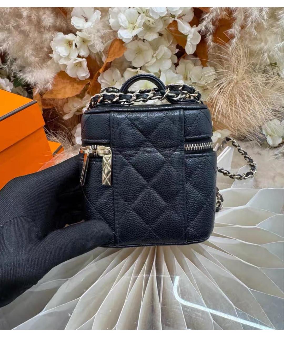 CHANEL Черная кожаная сумка через плечо, фото 3