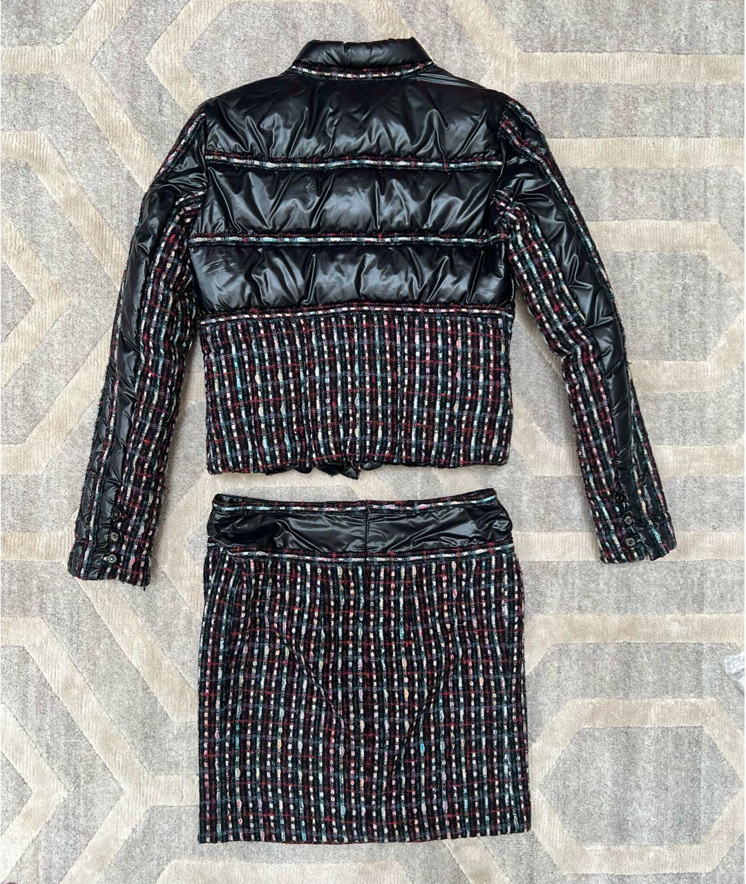 CHANEL Черная шерстяная куртка, фото 2