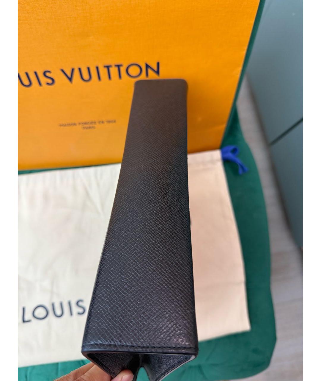 LOUIS VUITTON Черная кожаная барсетка, фото 7