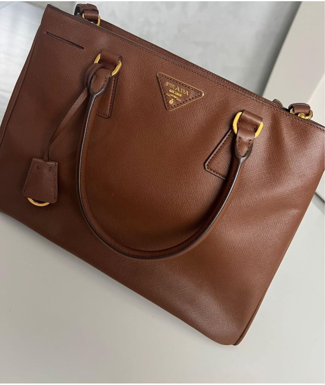 PRADA Коричневая кожаная сумка тоут, фото 2