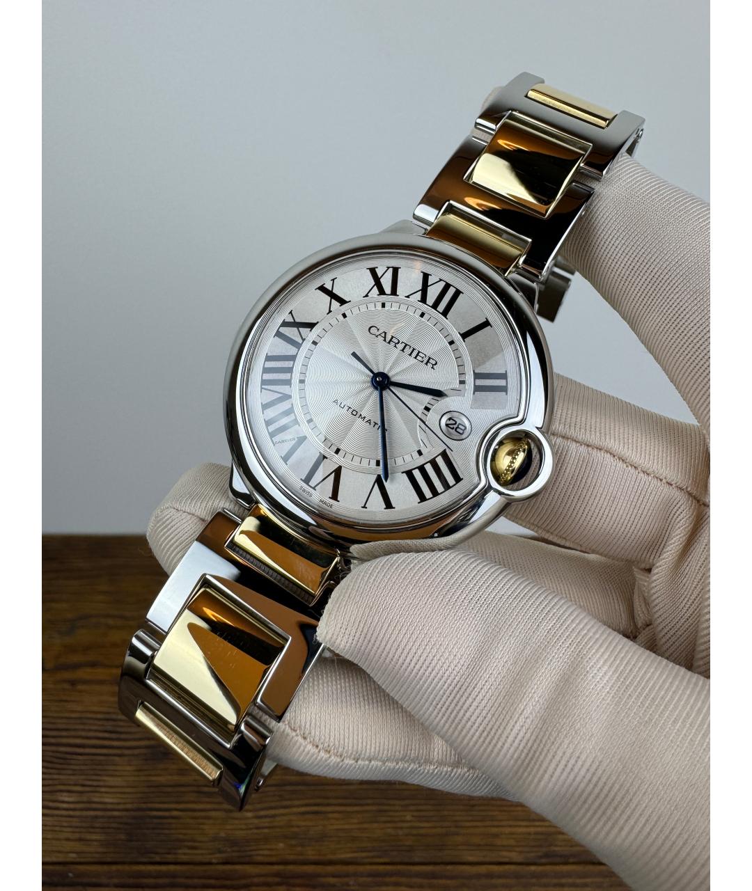 CARTIER Часы из желтого золота, фото 3