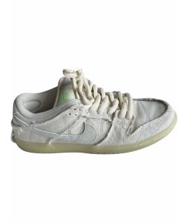 NIKE Кроссовки