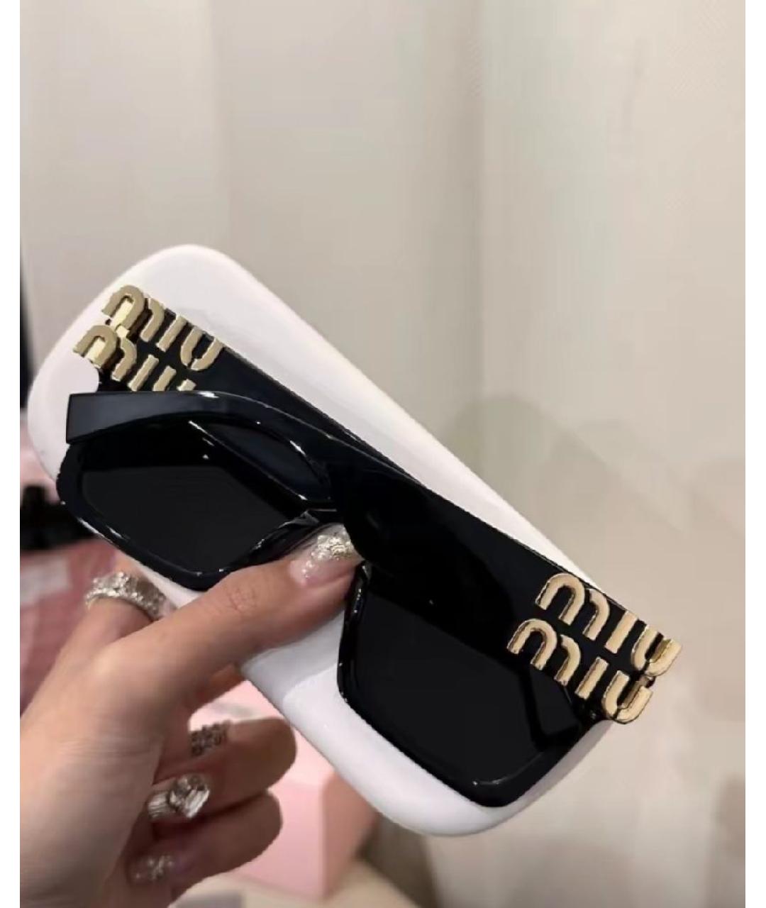 MIU MIU Черные солнцезащитные очки, фото 4