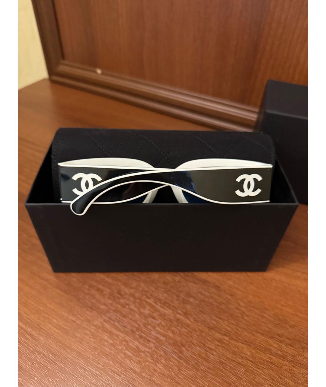 CHANEL Белые пластиковые солнцезащитные очки, фото 4