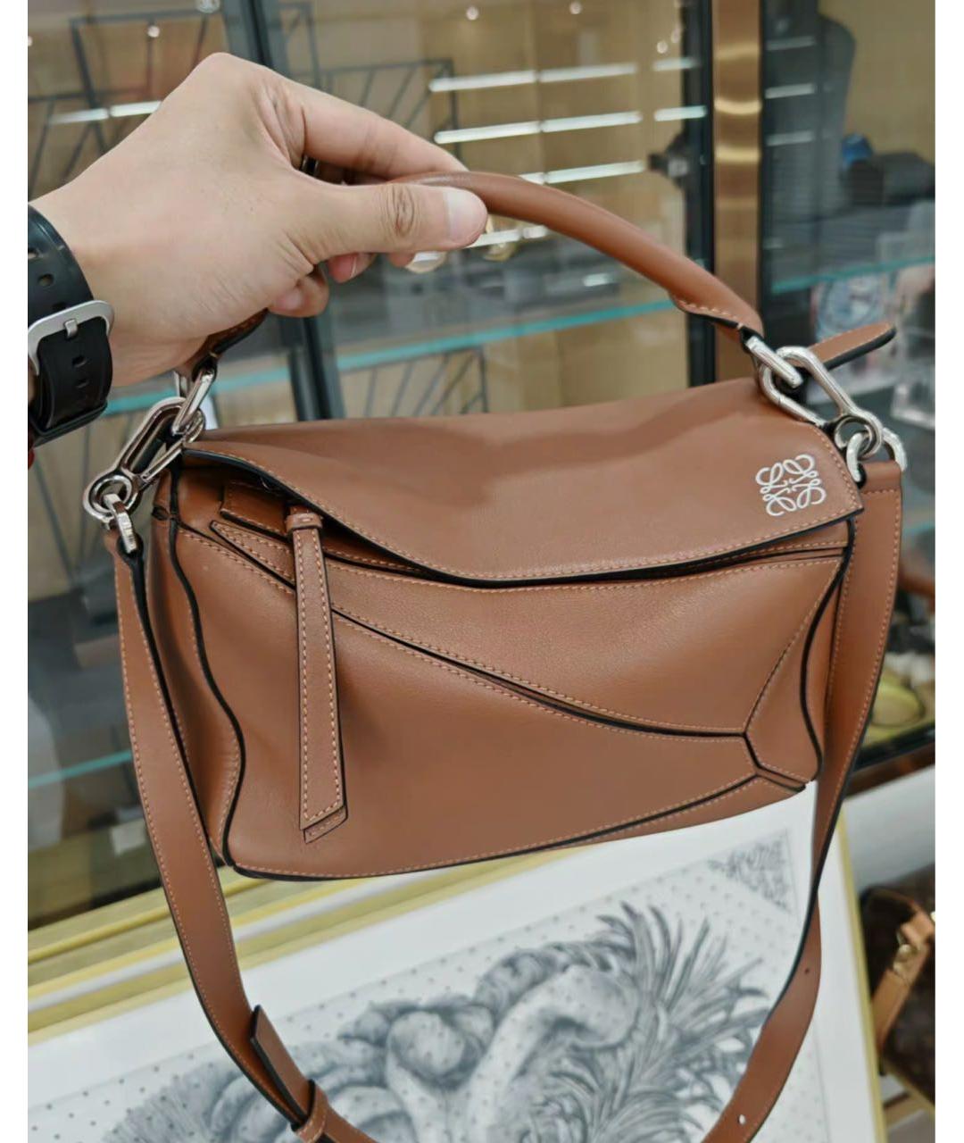 LOEWE Коричневая кожаная сумка через плечо, фото 2
