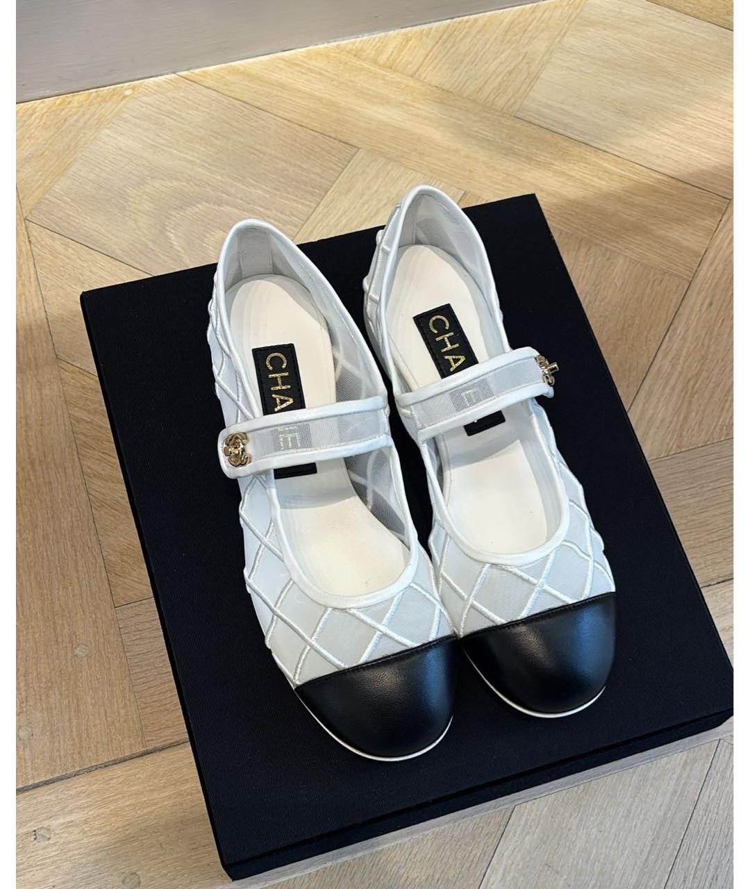 CHANEL Белые кожаные туфли, фото 3