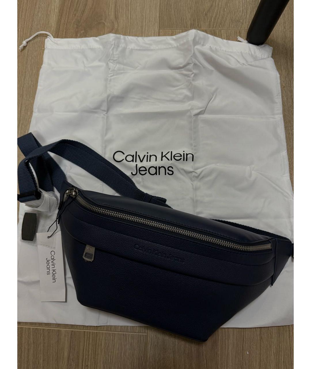 CALVIN KLEIN Темно-синяя поясная сумка из искусственной кожи, фото 4