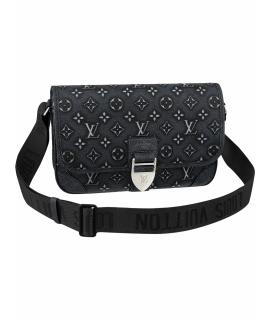 LOUIS VUITTON Сумка на плечо