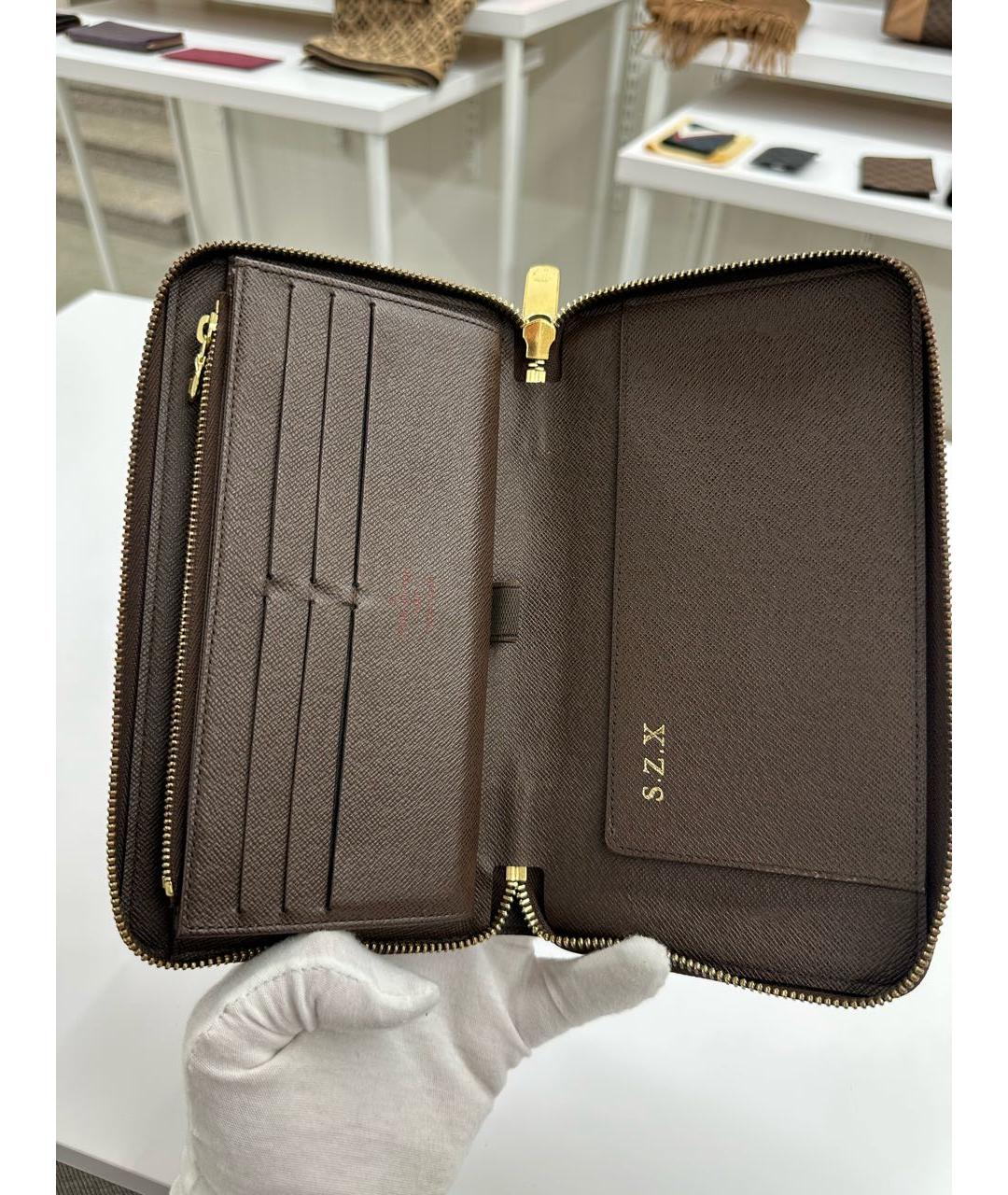 LOUIS VUITTON Барсетка, фото 3