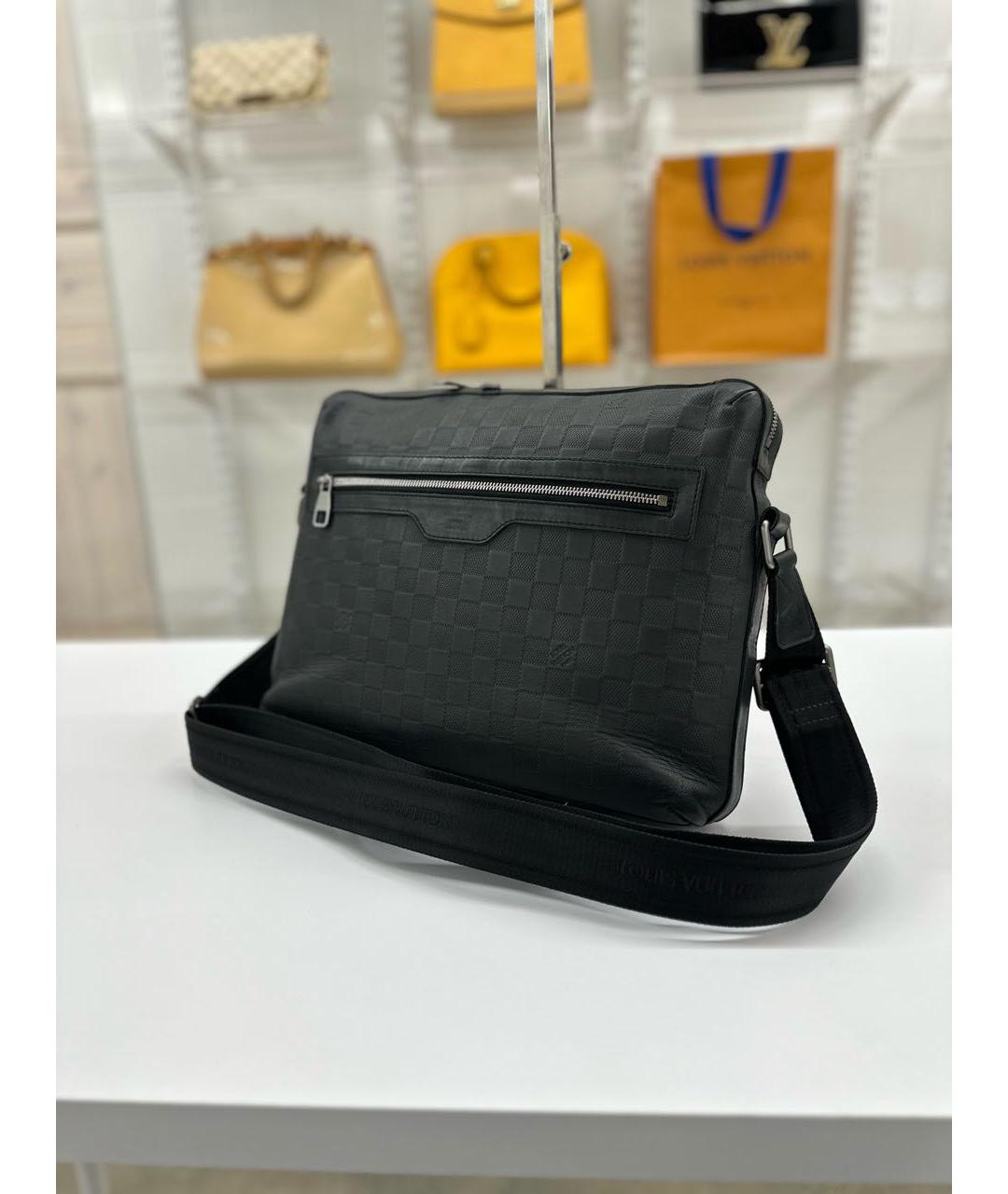 LOUIS VUITTON Черная кожаная сумка на плечо, фото 2