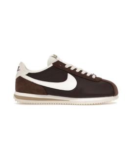 NIKE Кроссовки