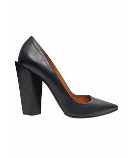 FENDI Туфли