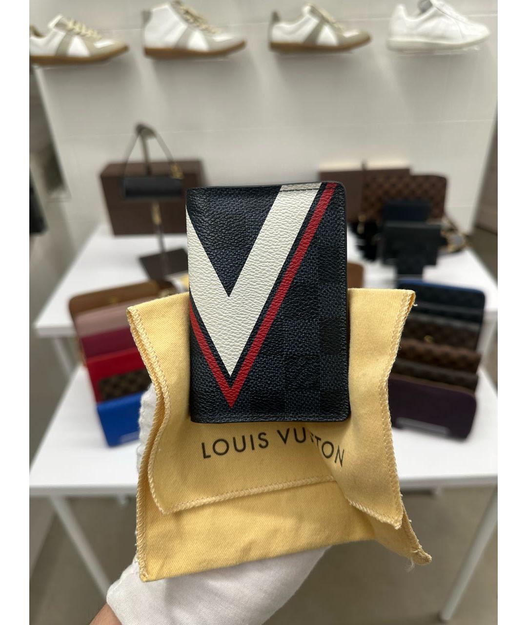 LOUIS VUITTON Кардхолдер, фото 2