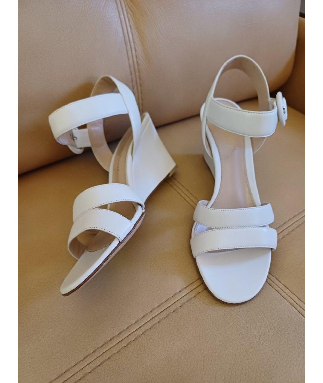 GIANVITO ROSSI Белые кожаные босоножки, фото 5