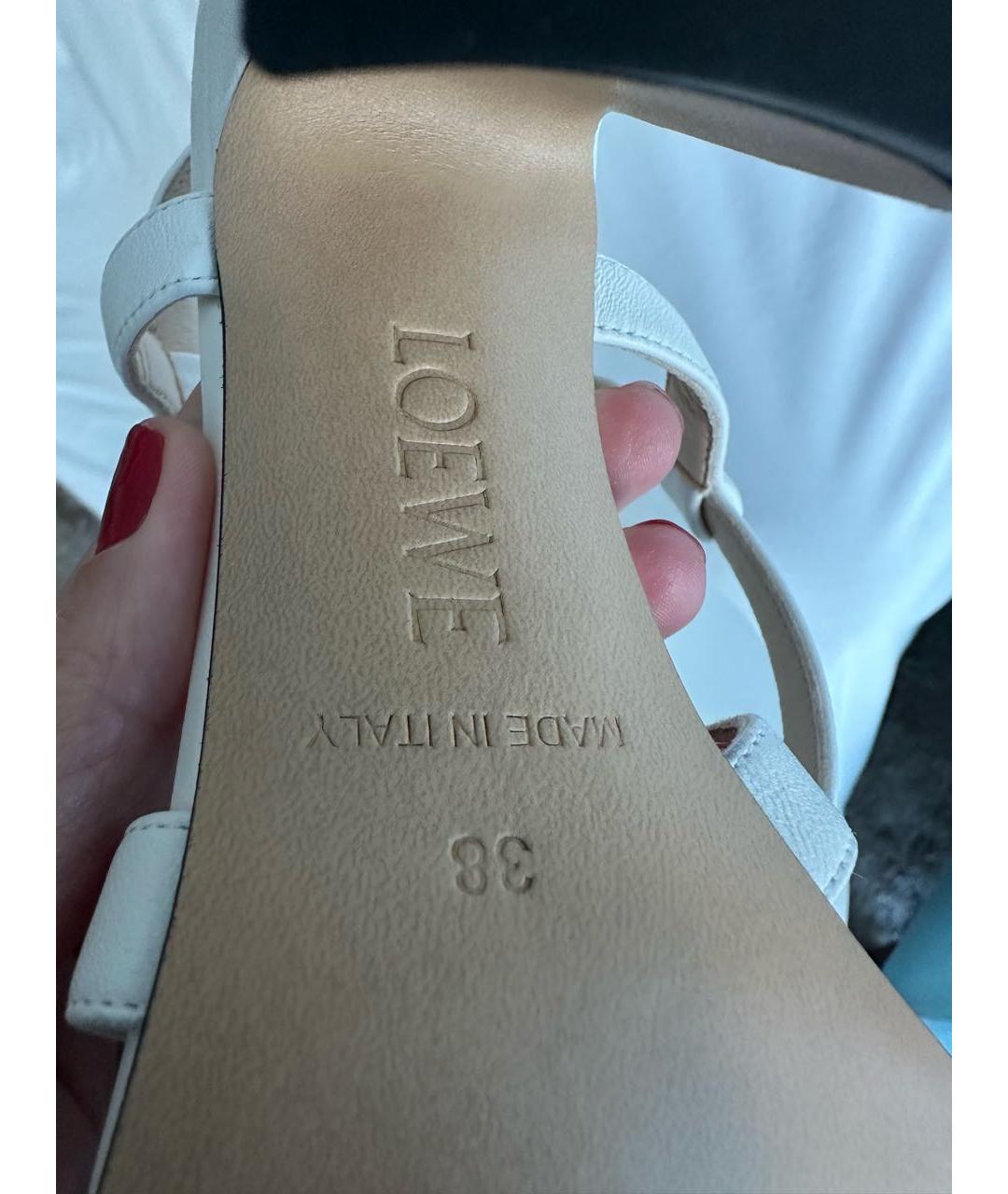 LOEWE Белые кожаные босоножки, фото 7