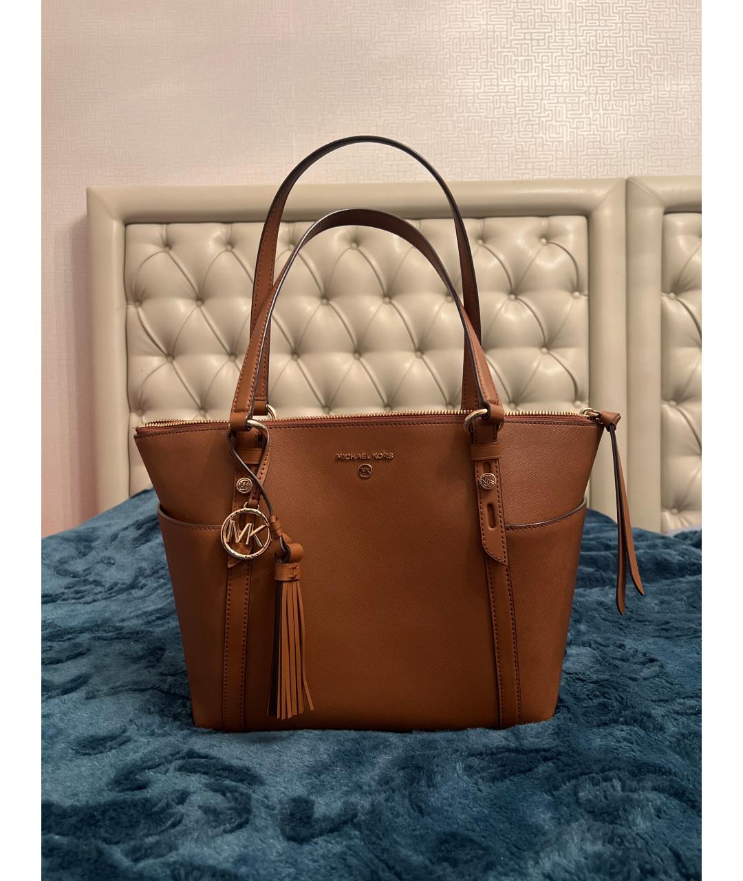 MICHAEL KORS Коричневая кожаная сумка тоут, фото 10