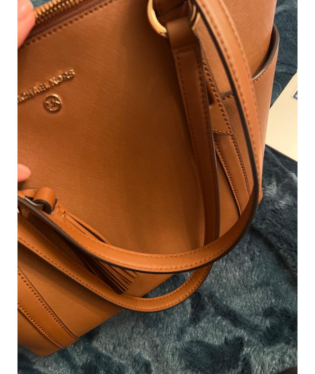 MICHAEL KORS Коричневая кожаная сумка тоут, фото 9