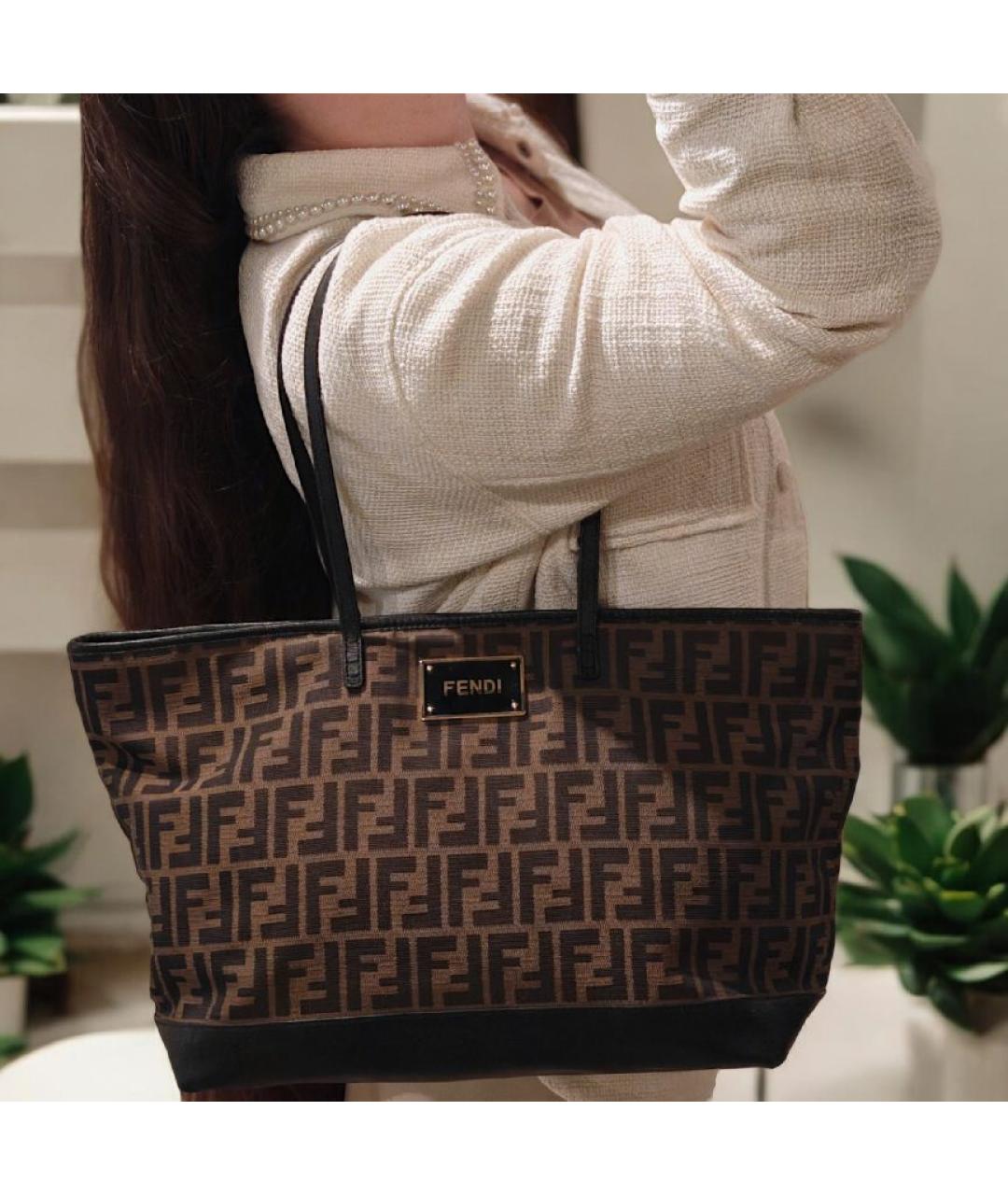 FENDI Коричневая сумка тоут, фото 4