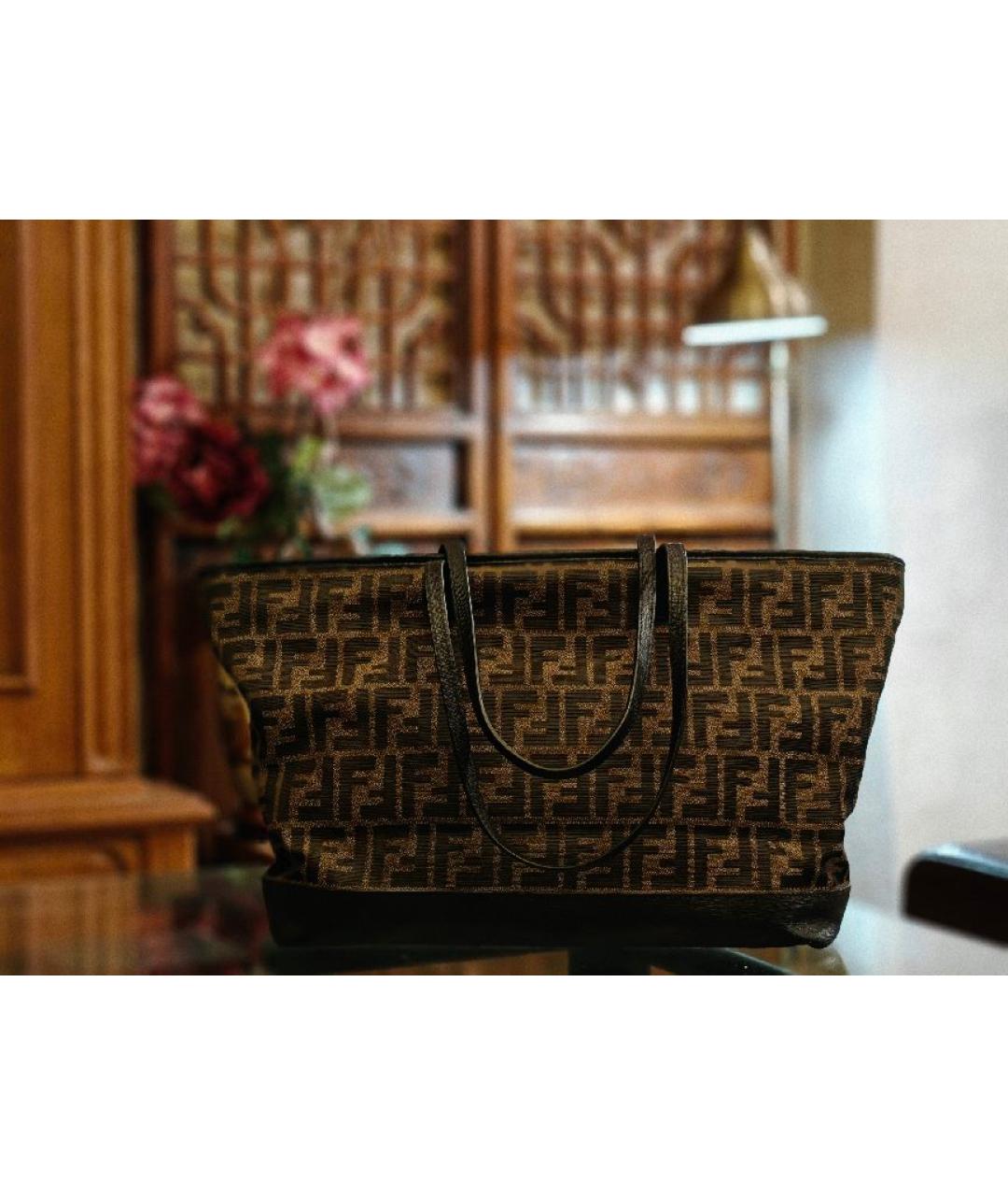 FENDI Коричневая сумка тоут, фото 5