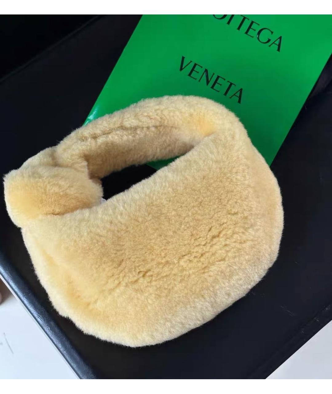 BOTTEGA VENETA Желтая меховая сумка с короткими ручками, фото 2