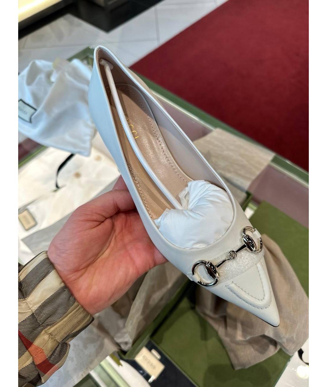 GUCCI Белые кожаные лодочки на низком каблуке, фото 5