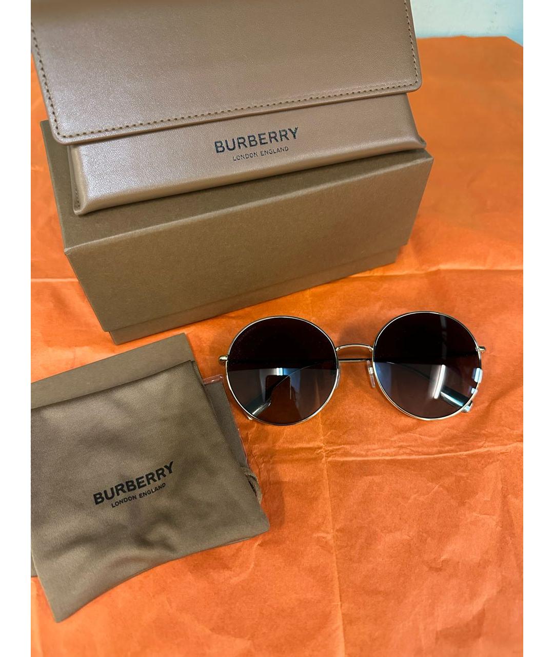 BURBERRY Серые металлические солнцезащитные очки, фото 4