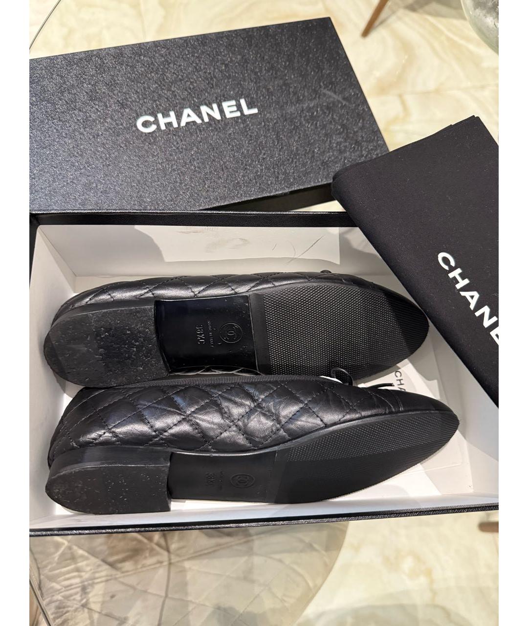 CHANEL Черные кожаные балетки, фото 6