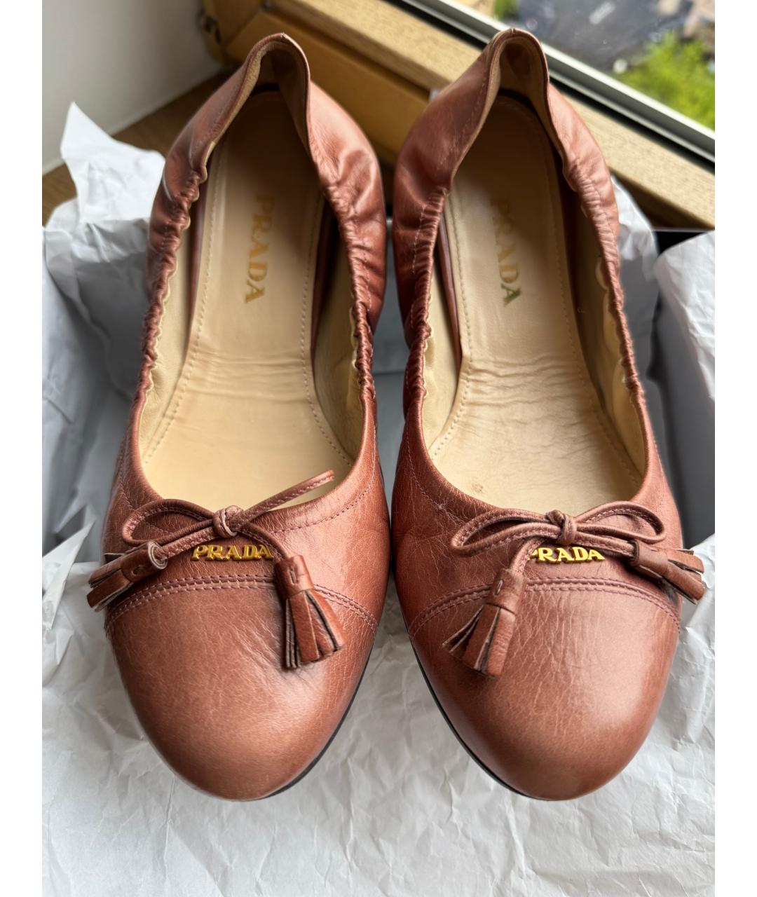 PRADA Коричневые кожаные балетки, фото 2