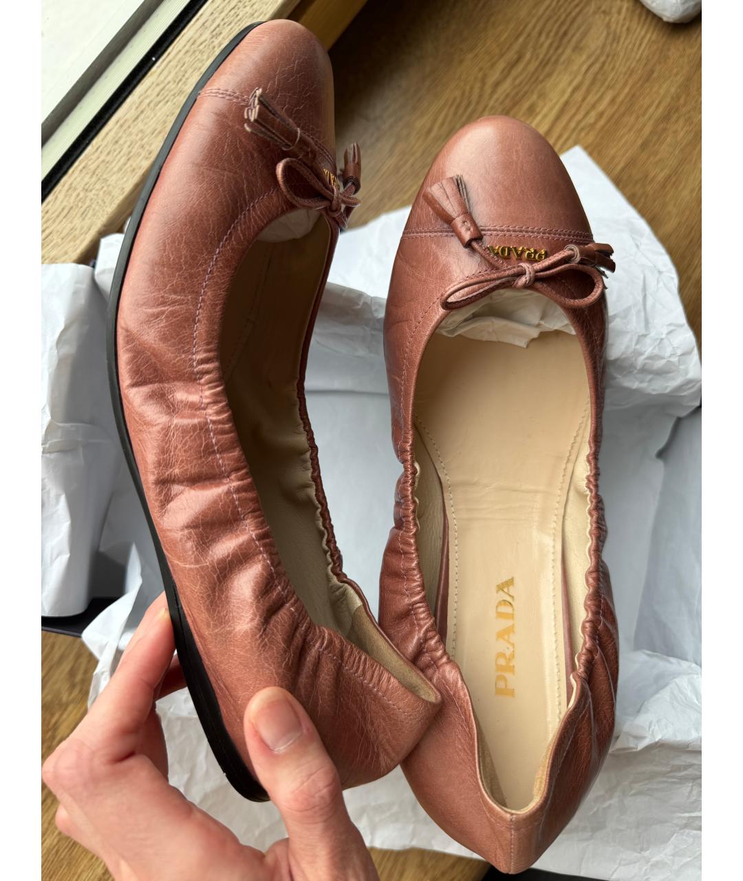 PRADA Коричневые кожаные балетки, фото 5