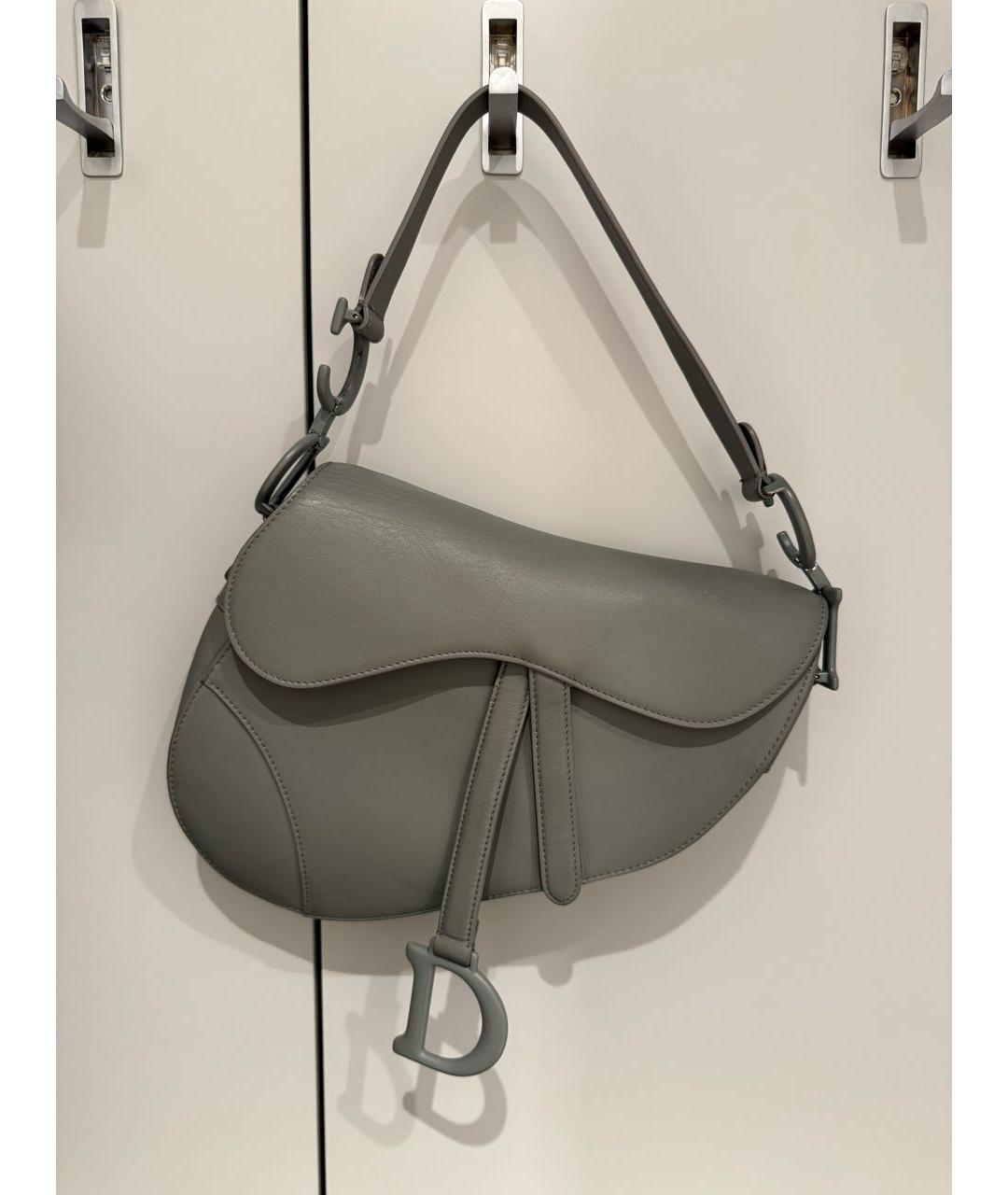 CHRISTIAN DIOR Серая кожаная сумка через плечо, фото 5