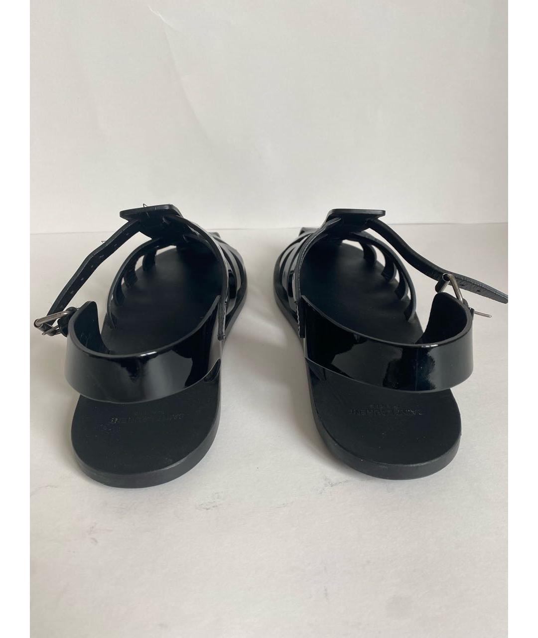 SAINT LAURENT Черные сандалии из лакированной кожи, фото 3