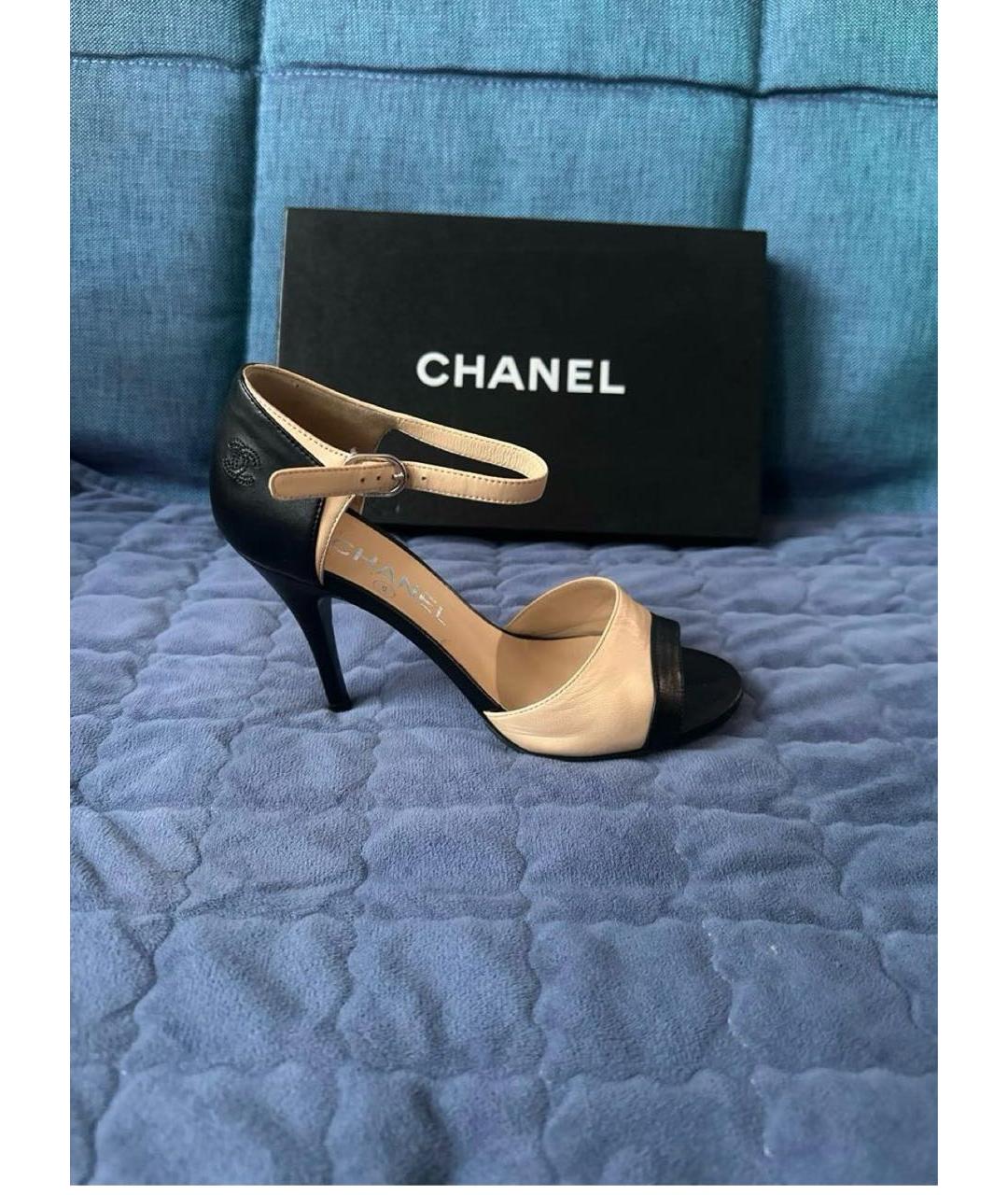 CHANEL Бежевые кожаные босоножки, фото 8