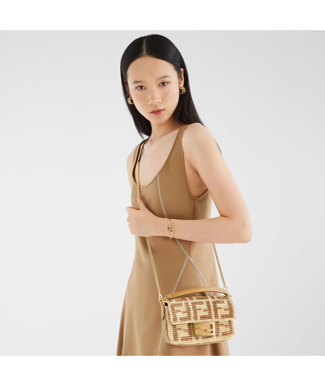 FENDI Бежевая пелетеная сумка через плечо, фото 2